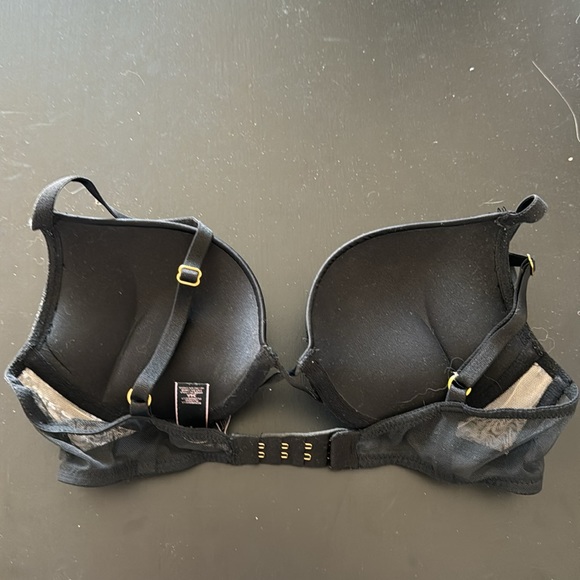 Double cup push-up bra from VS - Picture 2 of 3